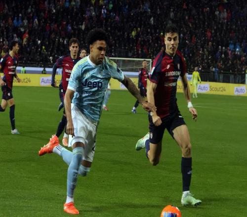 罗马诺,红军续约路,易斯,杏彩娱乐,杏彩娱乐官方,杏彩娱乐登录,杏彩娱乐入口,杏彩娱乐登录