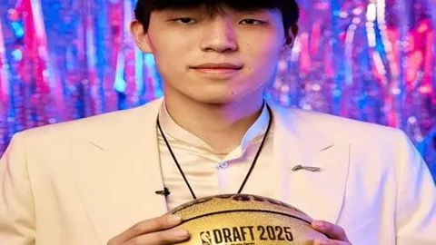 梦筑冰封，携手共绘未来